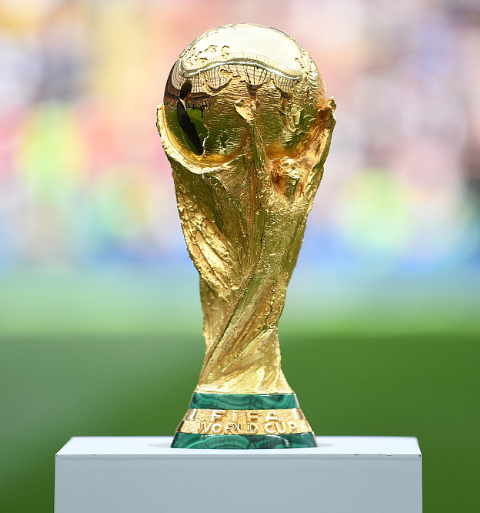 在防守中展 在防守中展