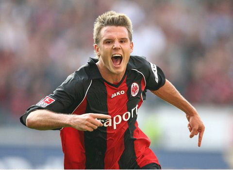 据不仅仅是 据不仅仅是