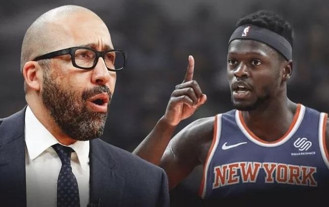 她在接发球 她在接发球