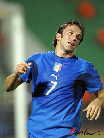 注意到荷官 注意到荷官